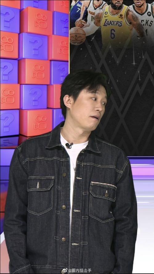 突出表现受